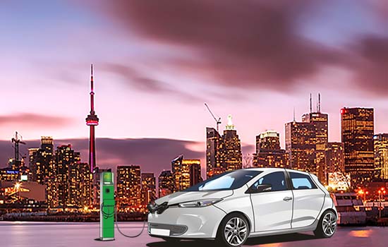 Batteries pour véhicules électriques - Crédit image : Francis Ray, David Marh de Pixabay - Montage :  Info Écologias